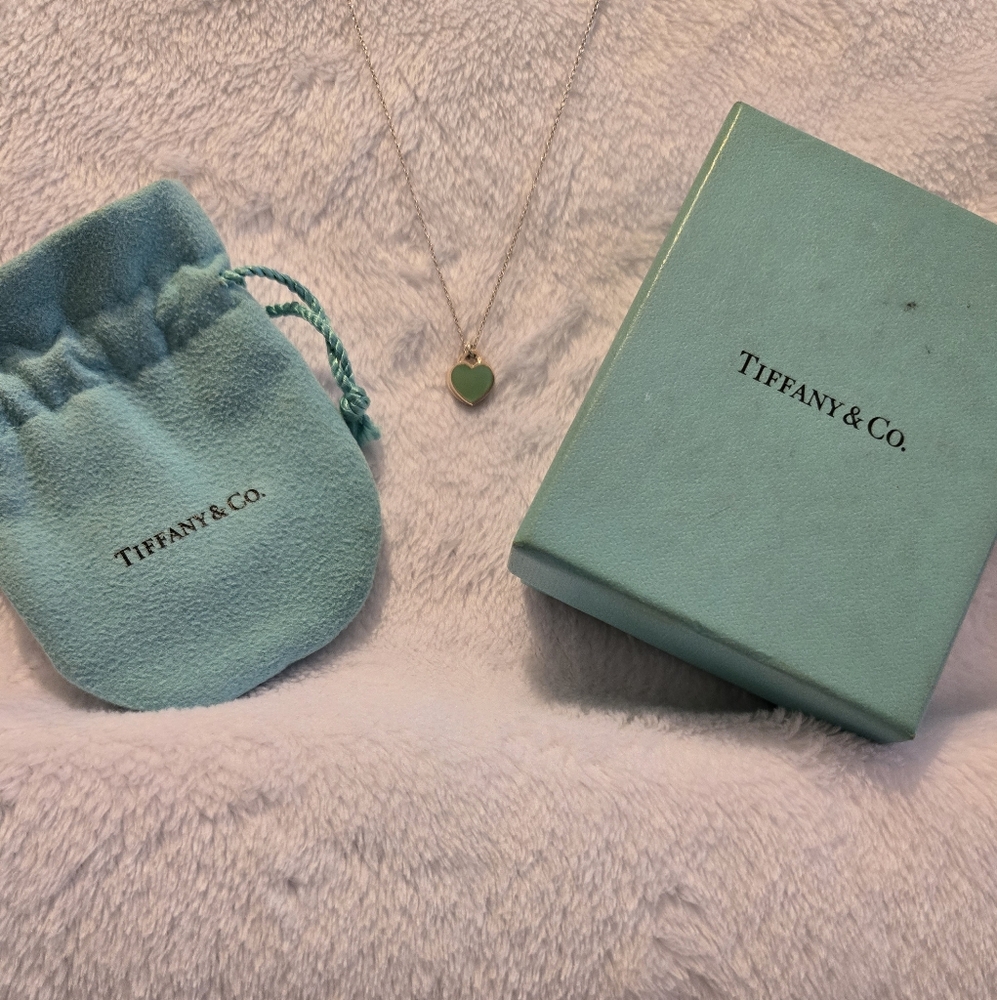 Tiffany & Co. Silver Heart Necklace With Box And Cloth Bag